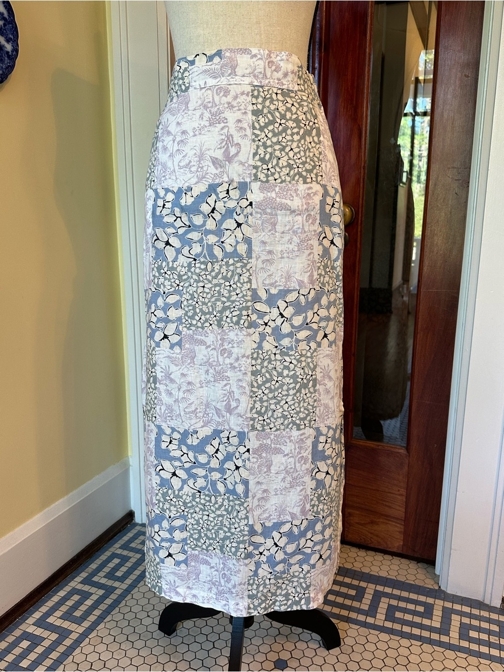 Nicole Miller New York | 100% Linen Patchwork Print Floral Maxi Skirt, Size M